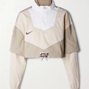 Nike Sportswear X Nike United Women’s oversized woven track jacket